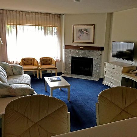 The Monarch Resort Pacific Grove Exterior foto